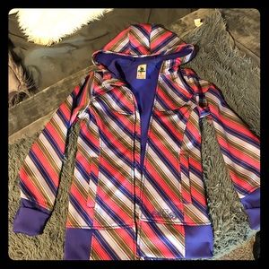 🌨⛷gently used woman’s Burton dryryde sweater❄️